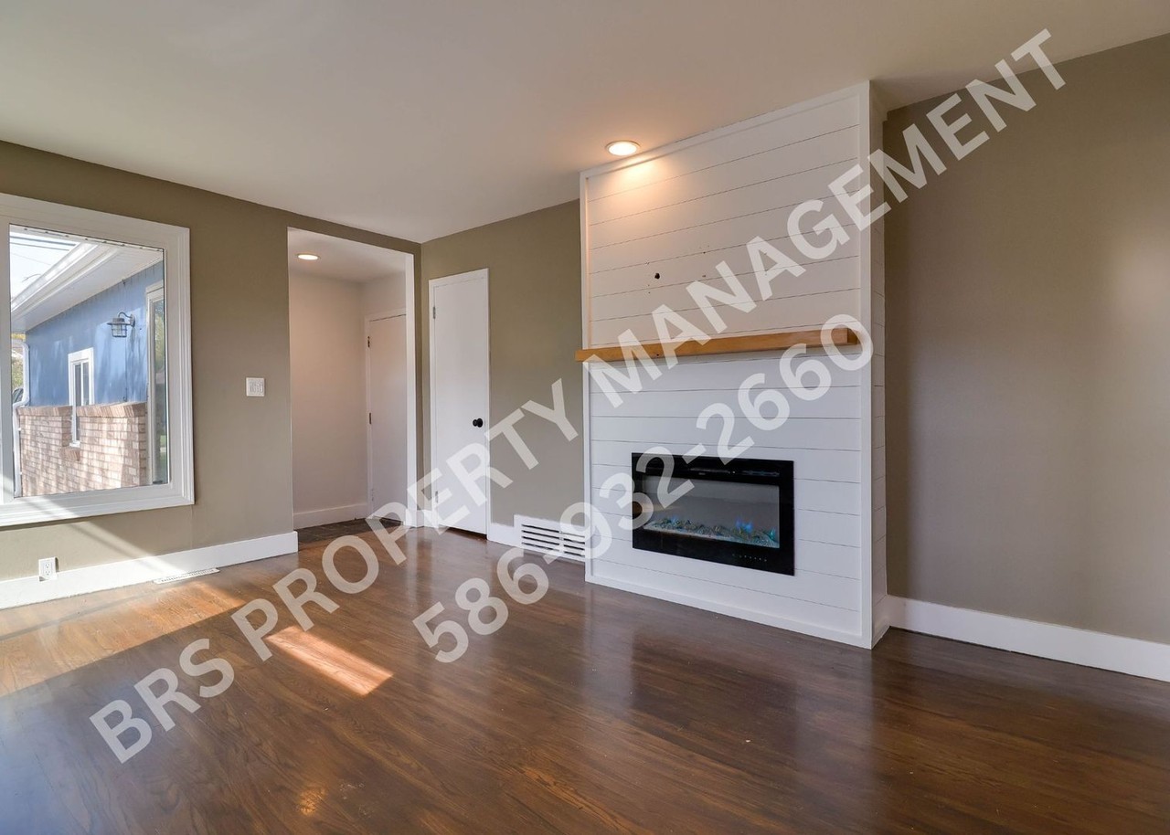 37940 Maplehill St - Photo 7 of 20