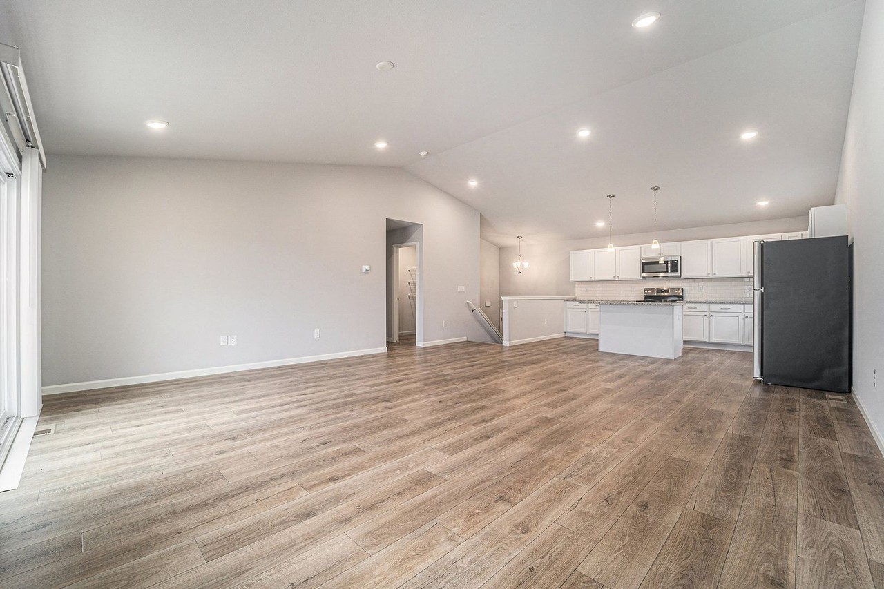 4016 Sugarsand Ln - Photo 7 of 26