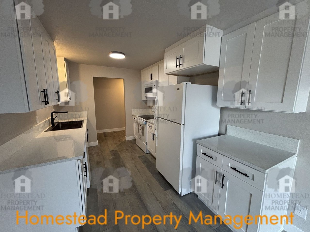 341 Ne Cambridge Cir - Photo 6 of 30