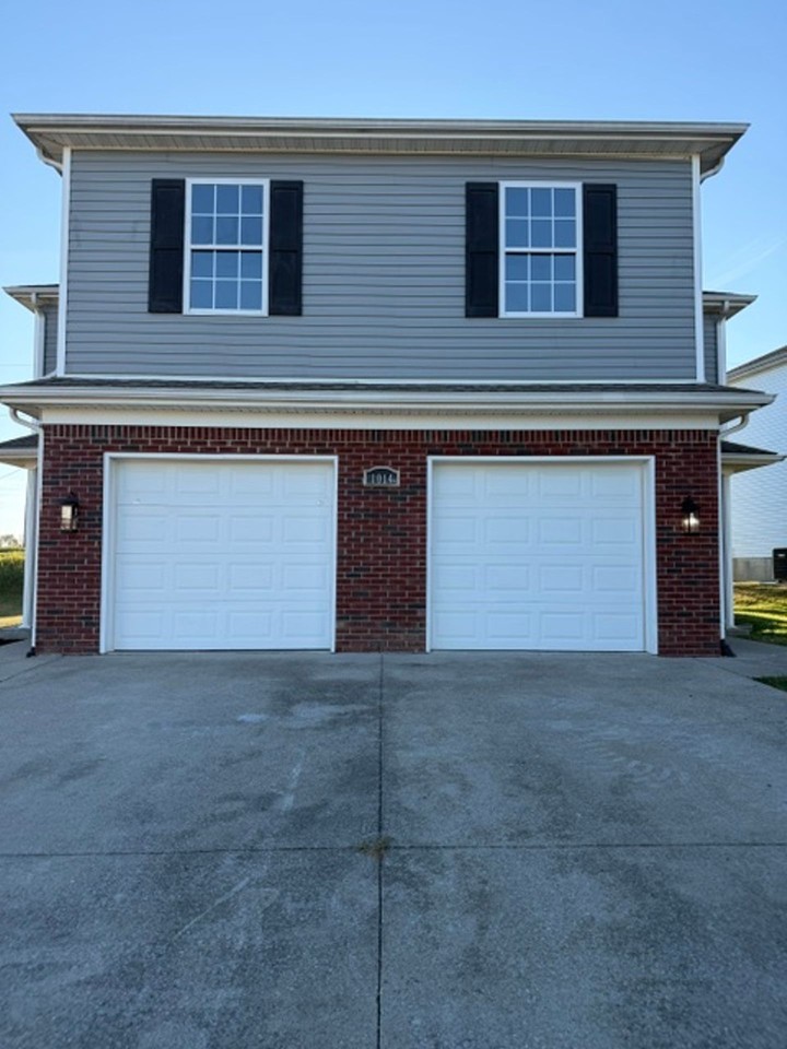 Modern Duplex Living in a Quiet Lawrenceburg Cul - Photo 5 of 17