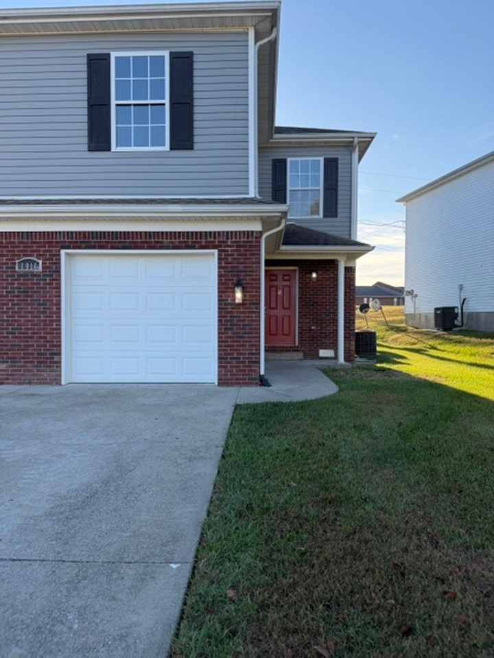 Modern Duplex Living in a Quiet Lawrenceburg Cul - Photo 7 of 17