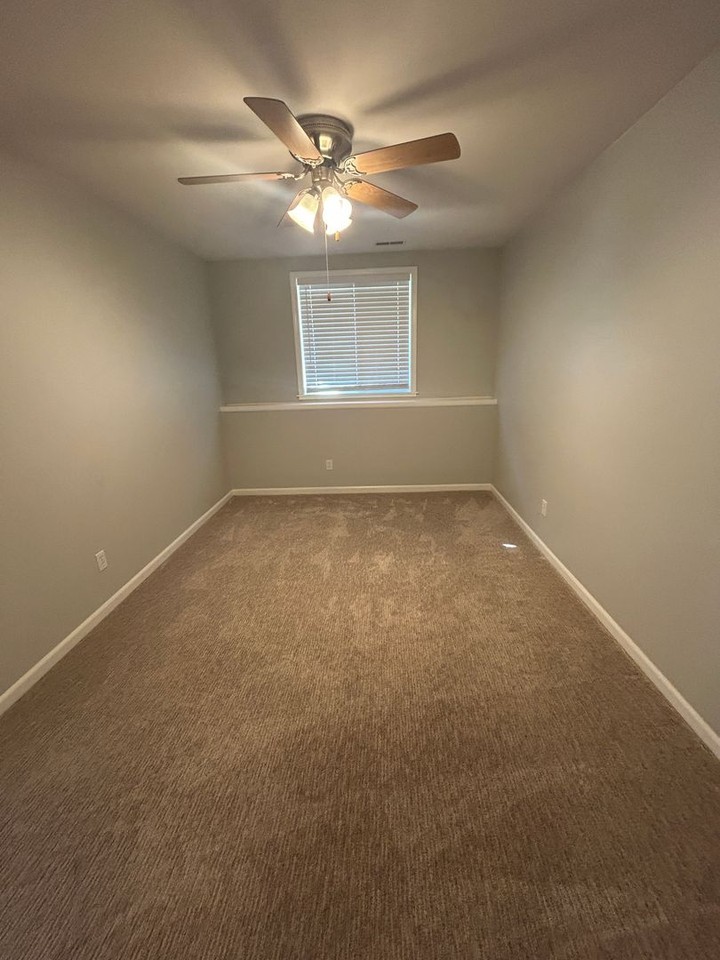 3707 Gunnison Dr - Photo 6 of 21