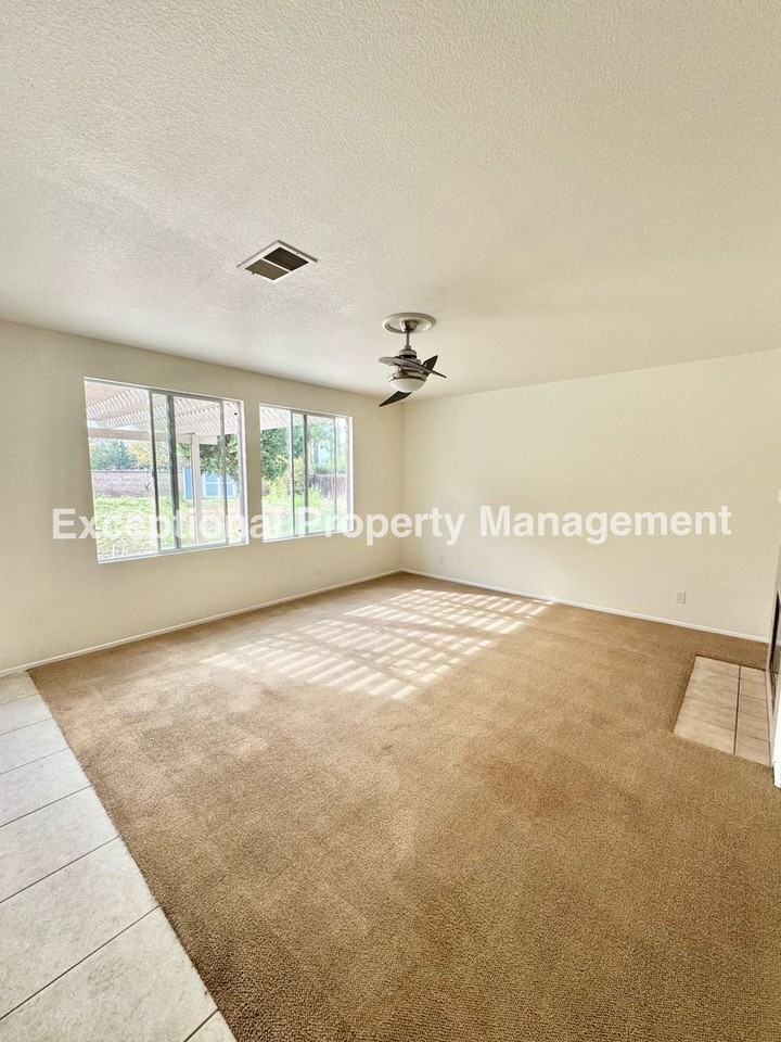 6879 Red Cardinal Ct - Photo 5 of 27