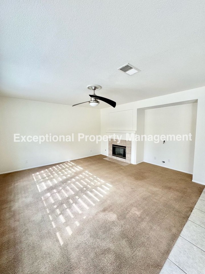 6879 Red Cardinal Ct - Photo 6 of 27