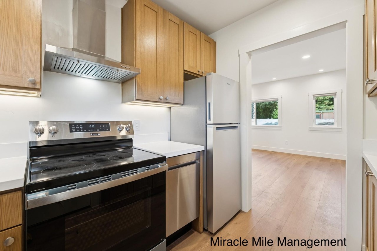 161 Bolinas Rd #C - Photo 4 of 14
