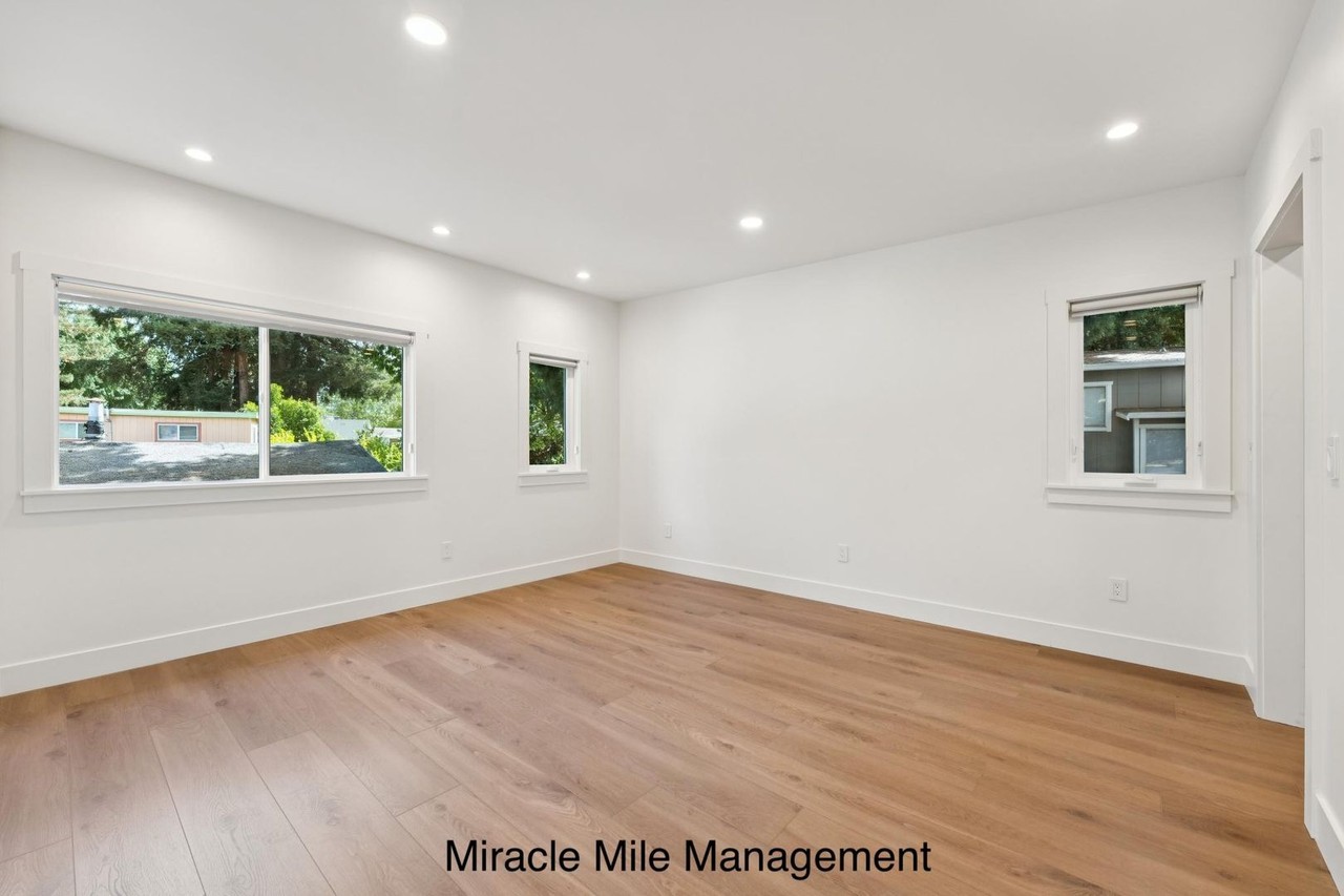 161 Bolinas Rd #C - Photo 6 of 14
