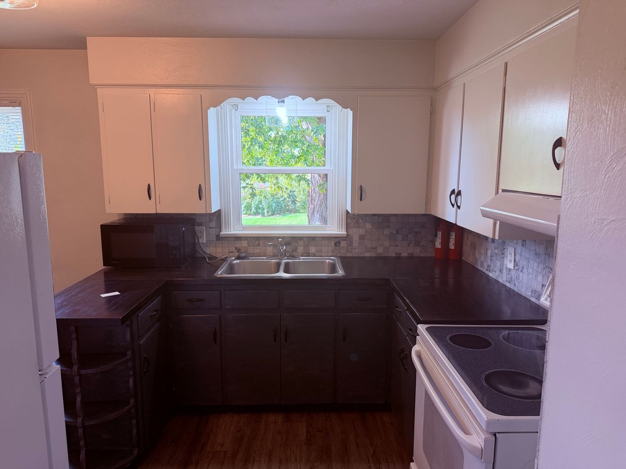 149 Cayuga Ave Nw - Photo 6 of 15