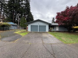 featured image of 15612 Se Woodward Ct
