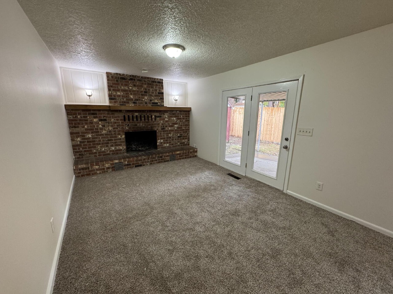 15612 Se Woodward Ct - Photo 7 of 19