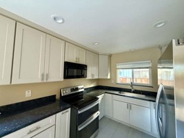 featured image of 3819 Underwood Dr #1