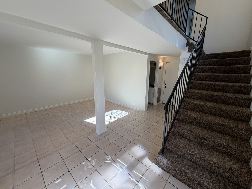 1488 Downing Ct - Photo 3 of 24