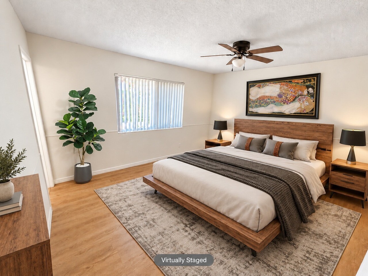 4893 Gardenia St - Photo 3 of 8