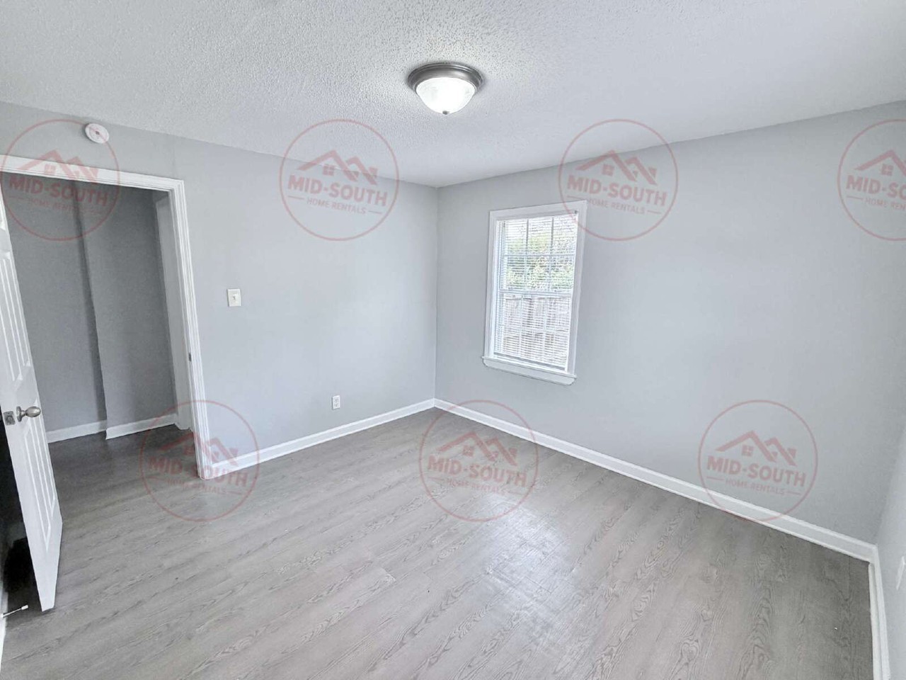 77 Eastview Dr - Photo 6 of 15