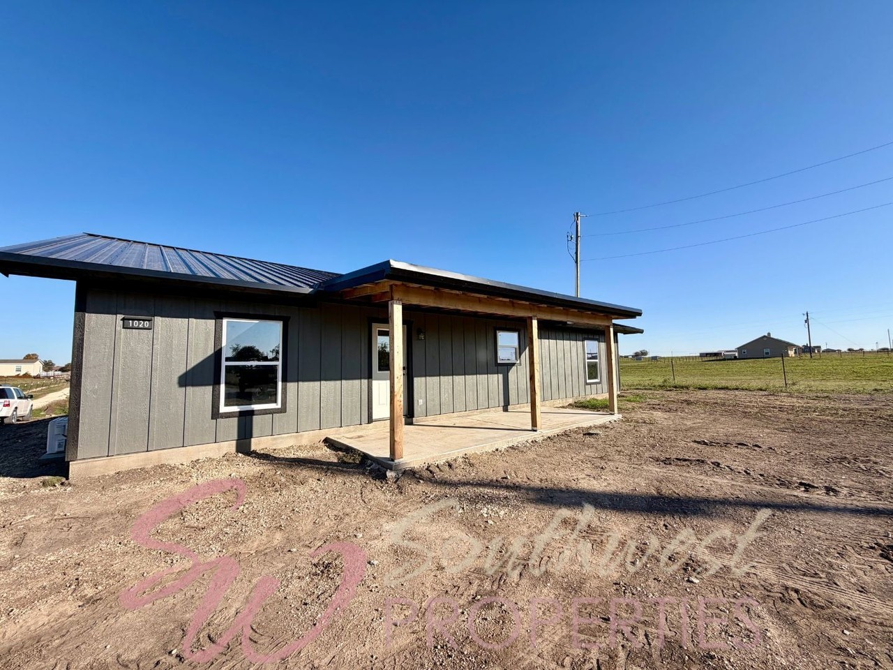 1020 County Road 233 - Photo 3 of 29