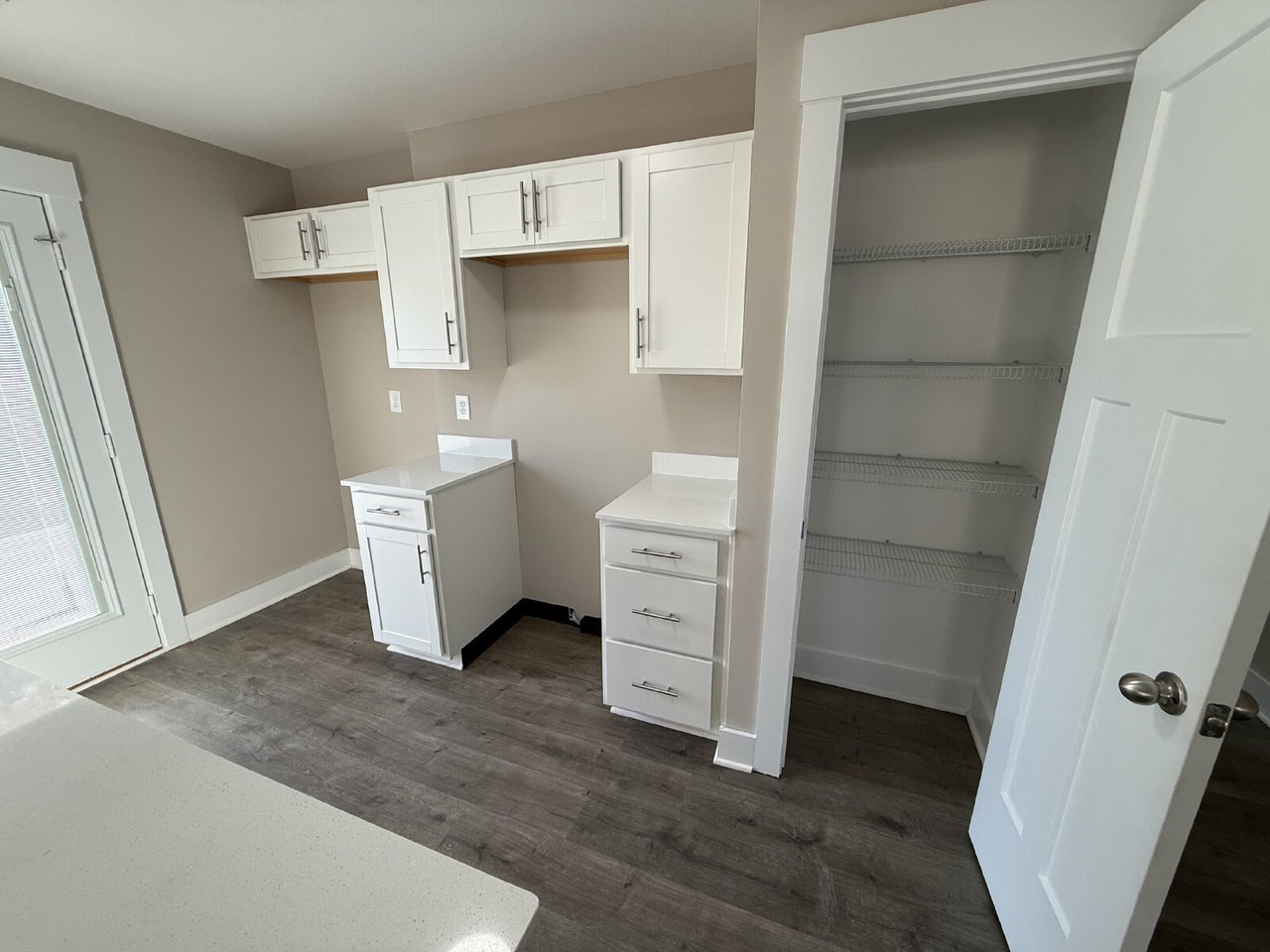 158 Indiana Ave - Photo 7 of 23