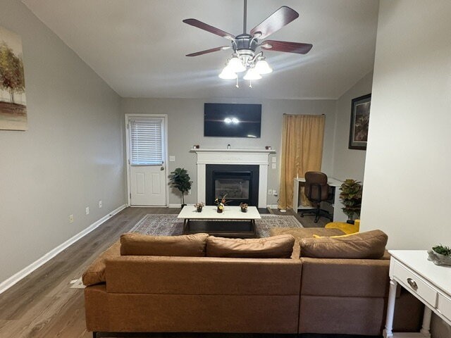 2621 Richard Dr #B - Photo 2 of 10