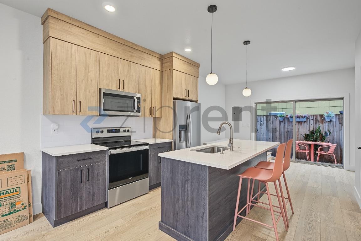 1211 N Winchell St - Photo 6 of 21