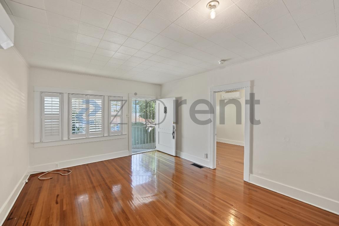 732 Solano Ave - Photo 2 of 24
