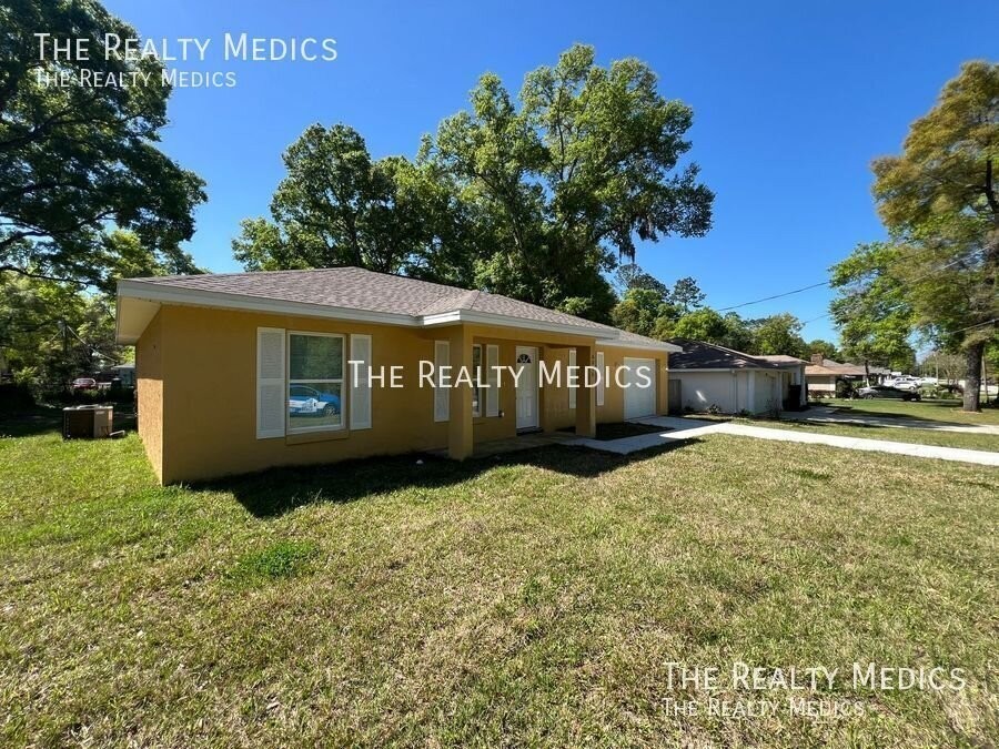 6036 Nw 61st Ln - Photo 3 of 25
