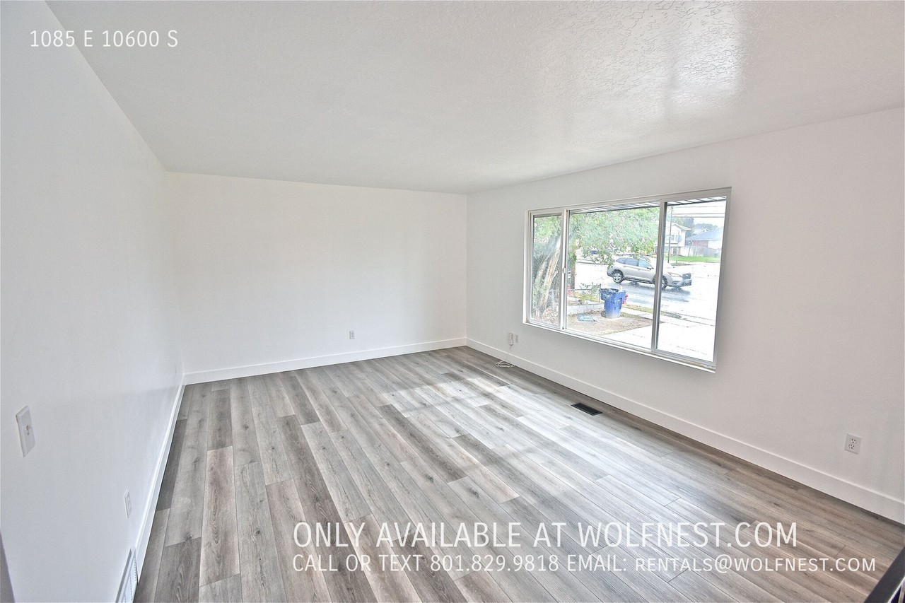 1085 E 10600 S - Photo 2 of 27