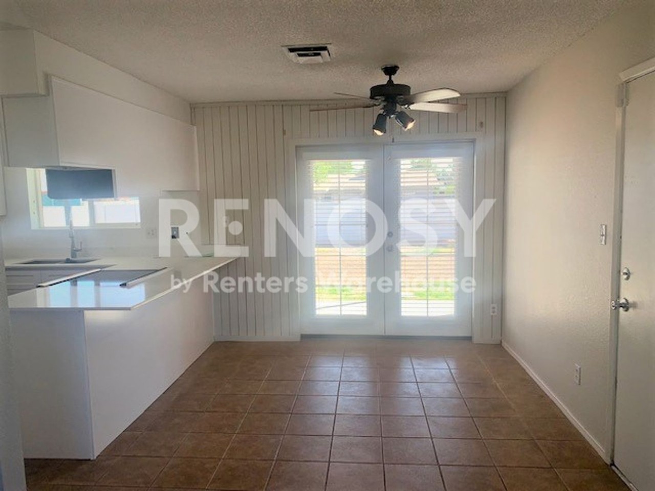 1021 W Campo Bello Dr - Photo 4 of 14