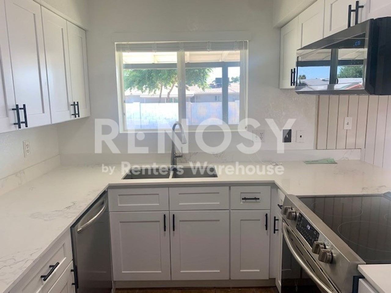 1021 W Campo Bello Dr - Photo 5 of 14