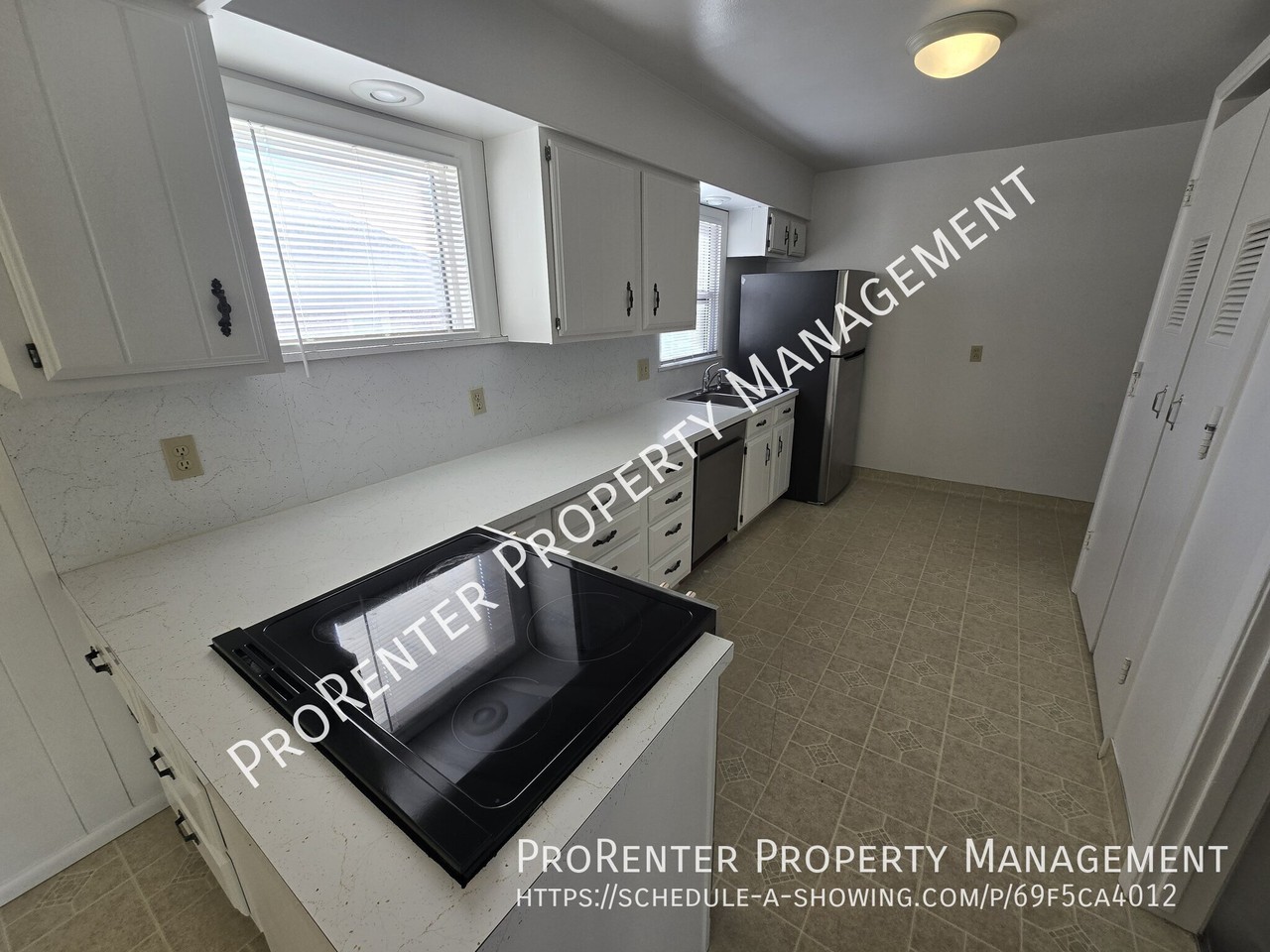 730 Robins Ave - Photo 5 of 26