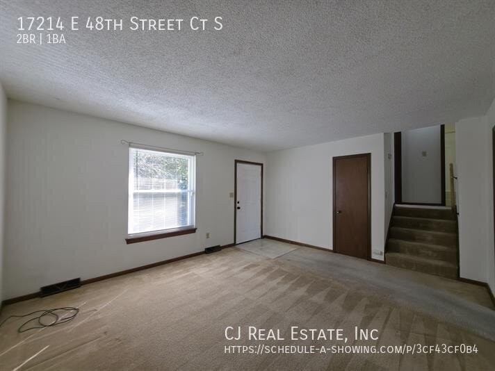 17214 E 48th Street Ct S - Photo 2 of 11
