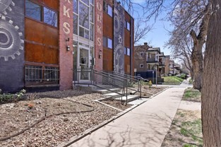 1302 Columbine St #105 - Photo 1 of 1