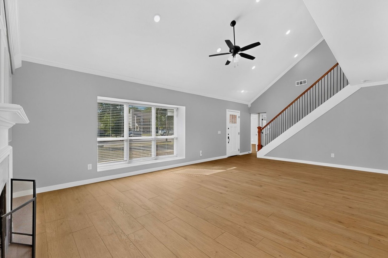 603 Ashby Ct - Photo 3 of 28