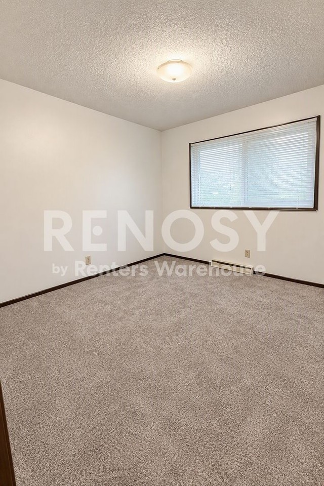 2280 26th Ave Nw - Photo 6 of 10