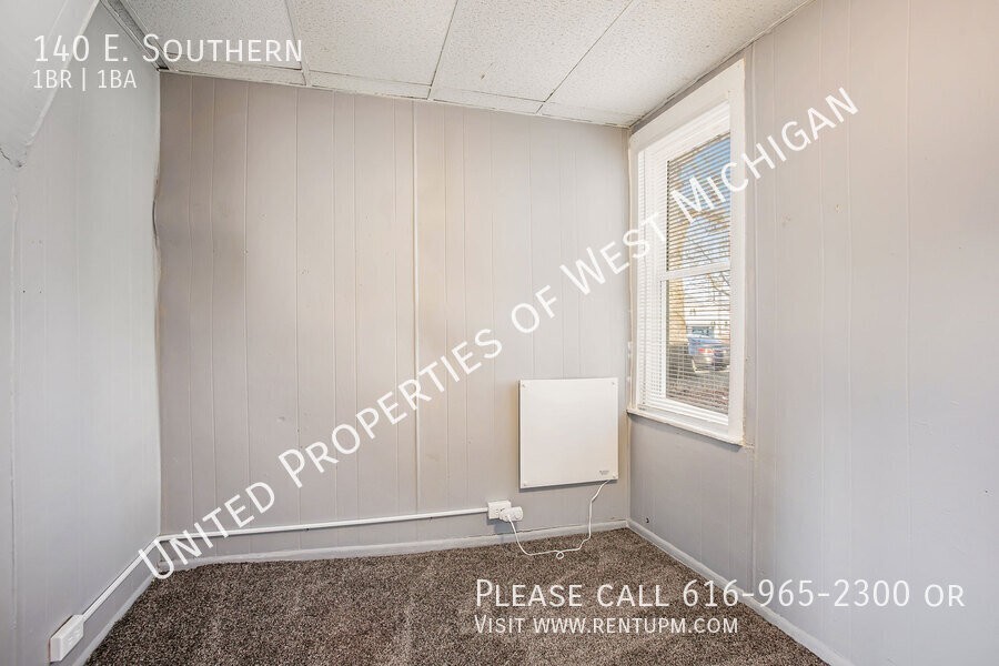 140 E Southern Ave - Photo 6 of 18
