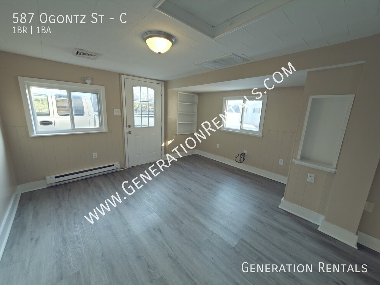 587 S Ogontz St #C - Photo 3 of 8