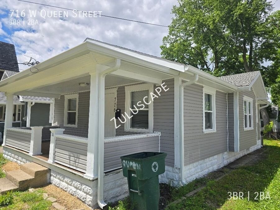 716 W Queen St - Photo 3 of 15