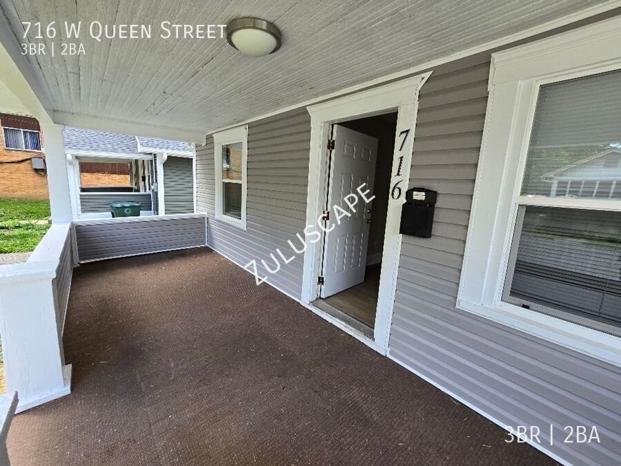 716 W Queen St - Photo 5 of 15