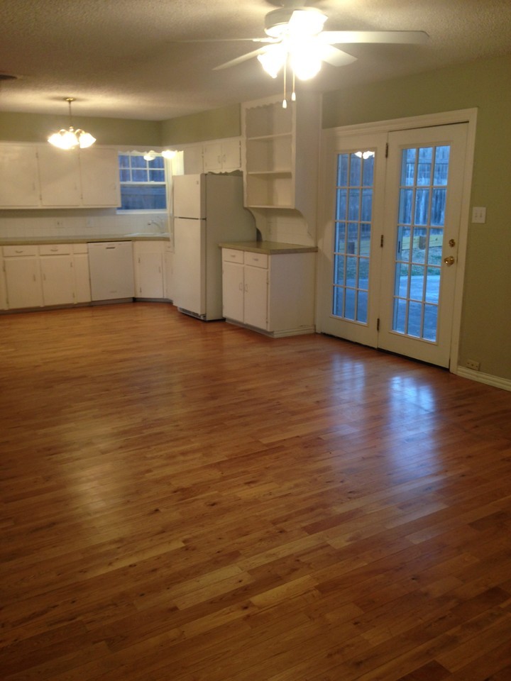 1710 Crowberry Dr #NA - Photo 5 of 18