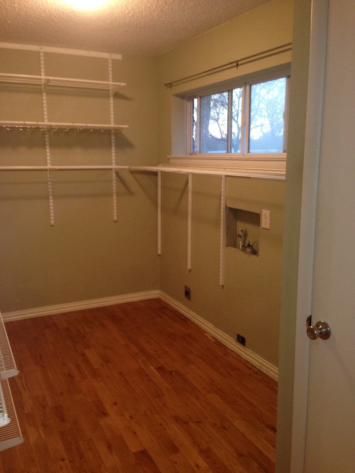 1710 Crowberry Dr #NA - Photo 7 of 18