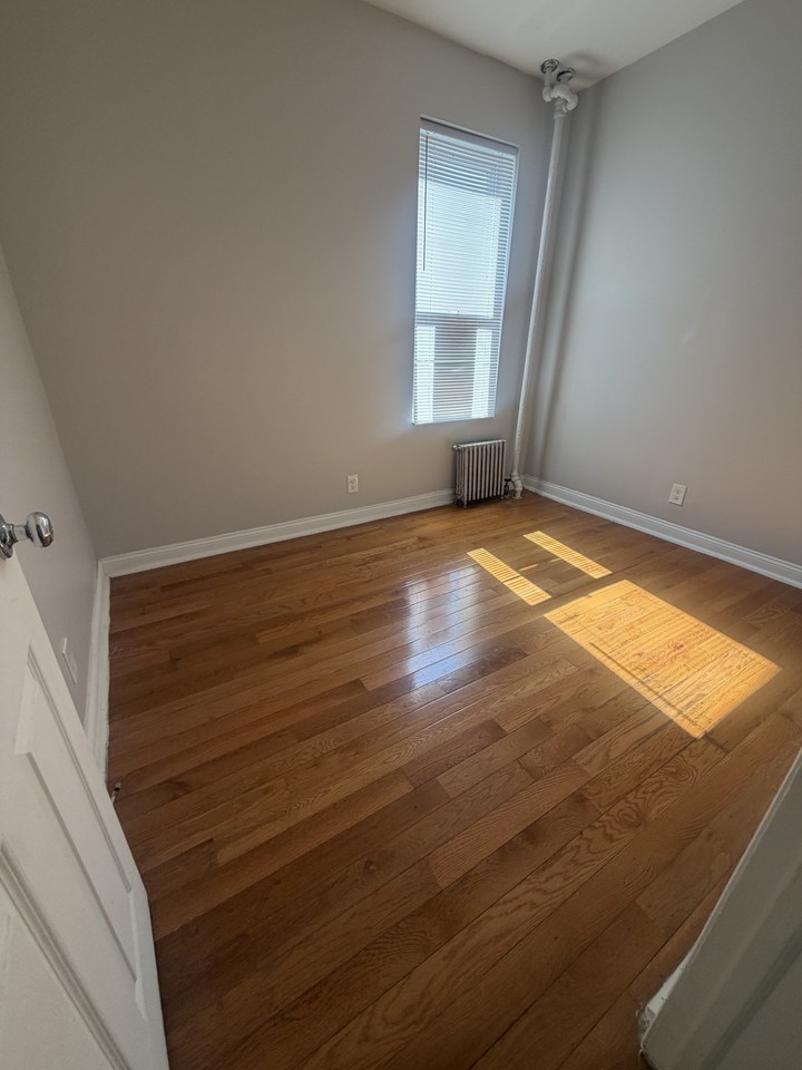 5304 Palisade Ave #104B - Photo 6 of 7