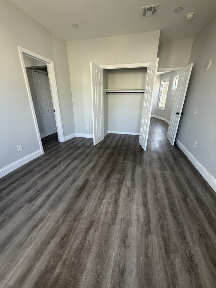 61 Warner Ave #2 - Photo 6 of 9