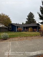 featured image of 444 Sw Blakely Ct