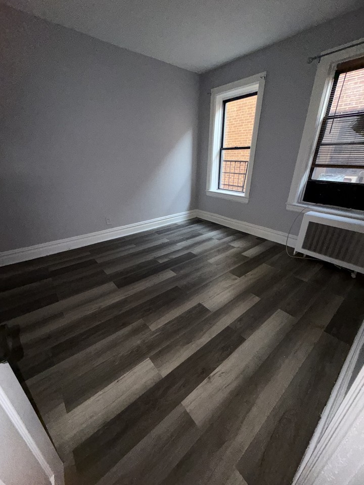 122 Corbin Ave #401 - Photo 5 of 7