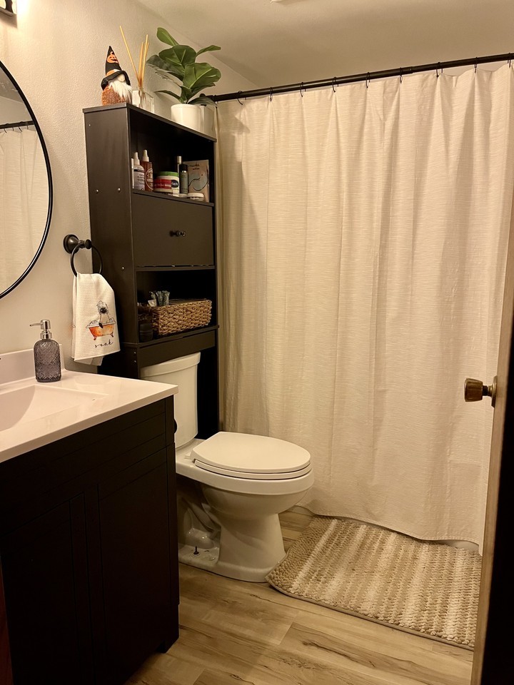 4705 Milwaukee St #4705 - Photo 5 of 8