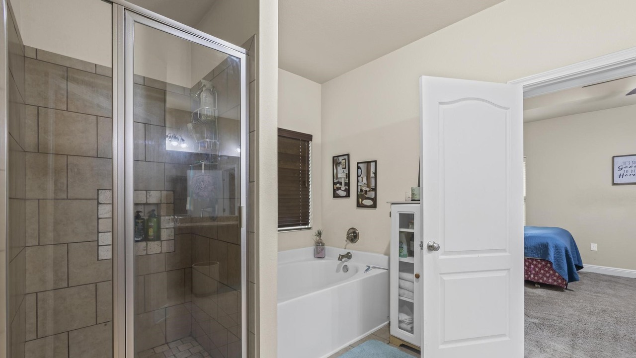 6117 Cobblestone Ct #NA - Photo 6 of 18