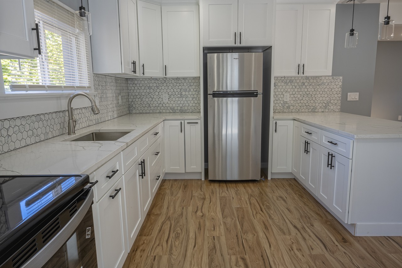 112 Broad St #NA - Photo 6 of 19