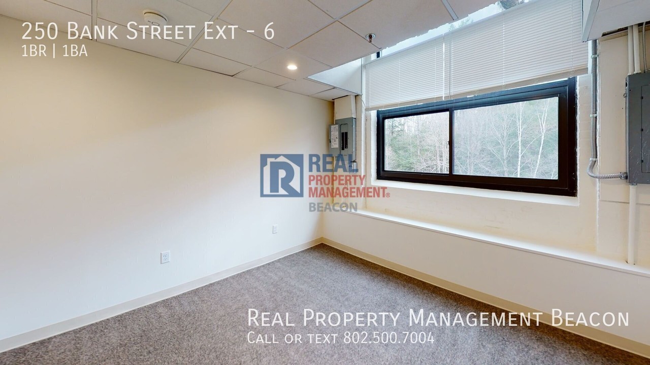 250 Bank Street Ext #6 - Photo 3 of 6