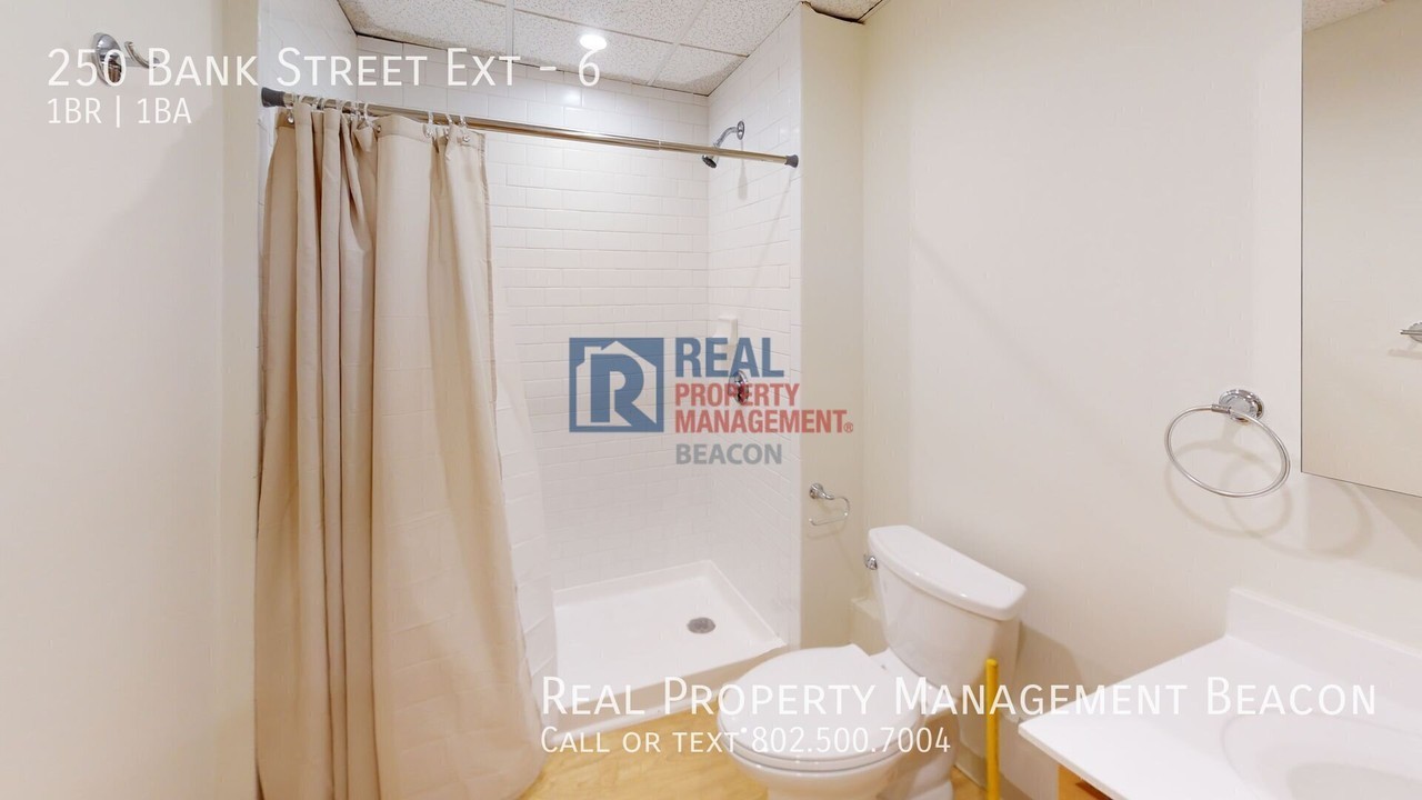 250 Bank Street Ext #6 - Photo 4 of 6