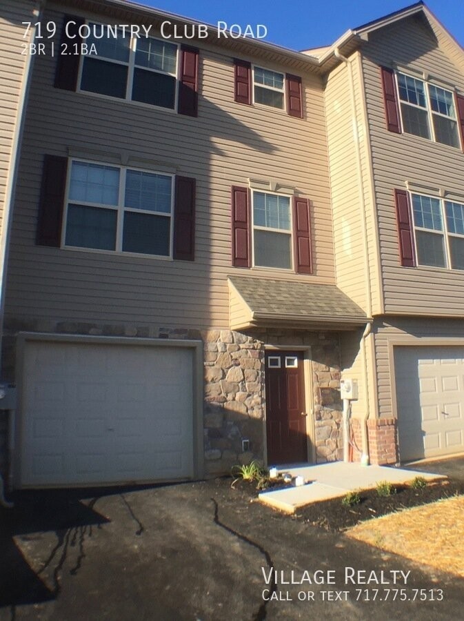 719 Country Club Rd - Photo 2 of 50