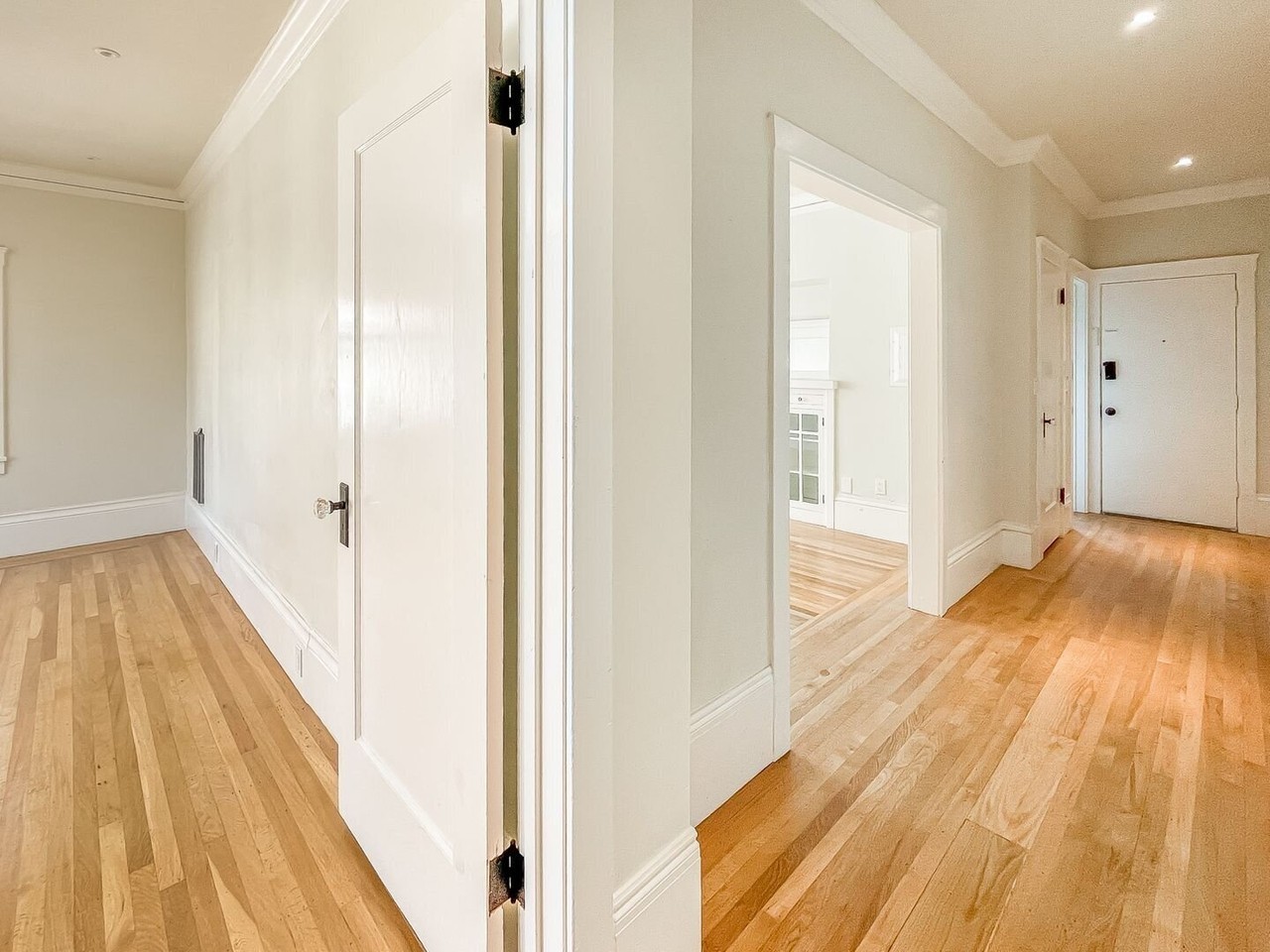 333 Park View Ter #11 - Photo 2 of 18