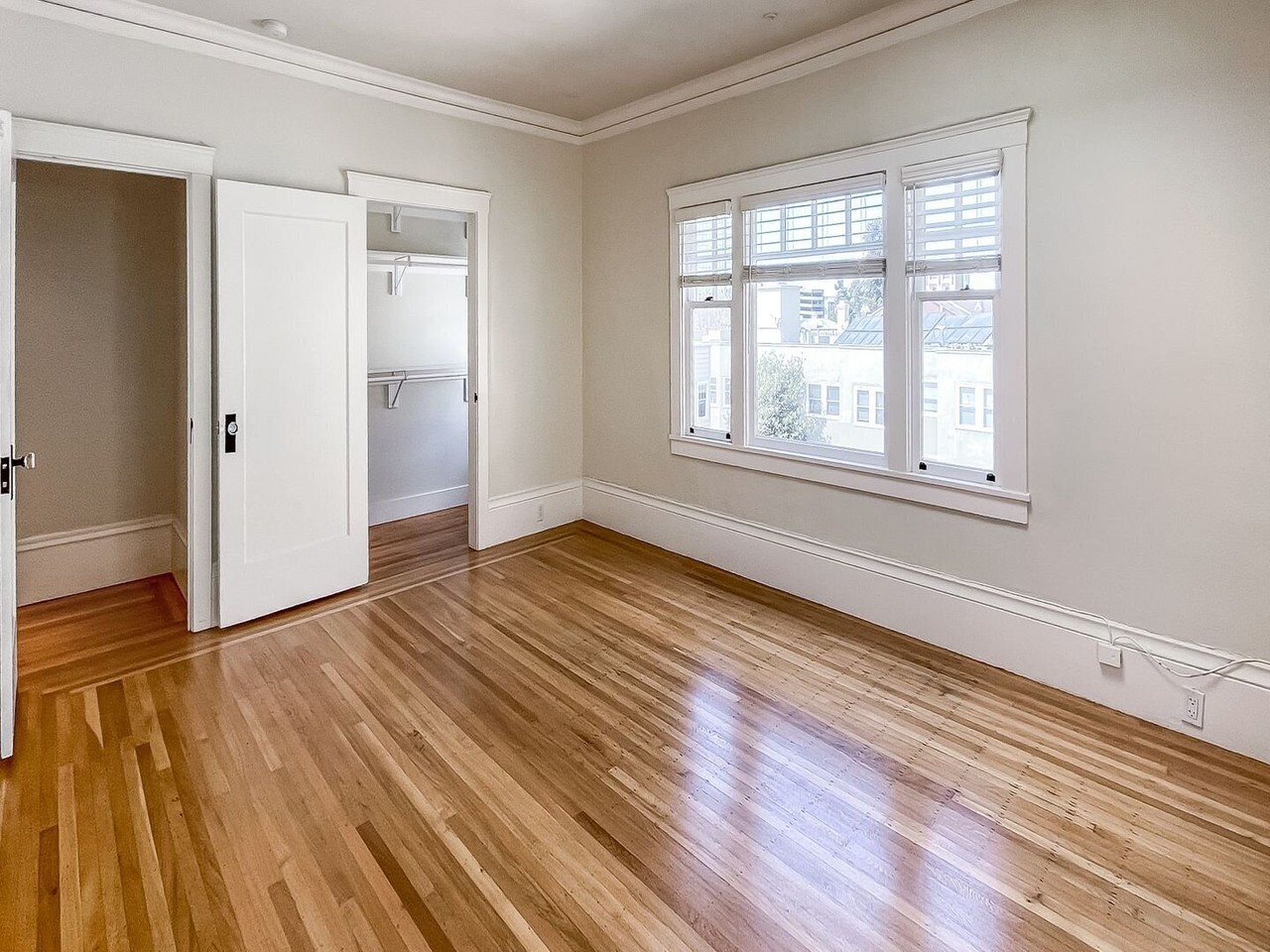 333 Park View Ter #11 - Photo 5 of 18