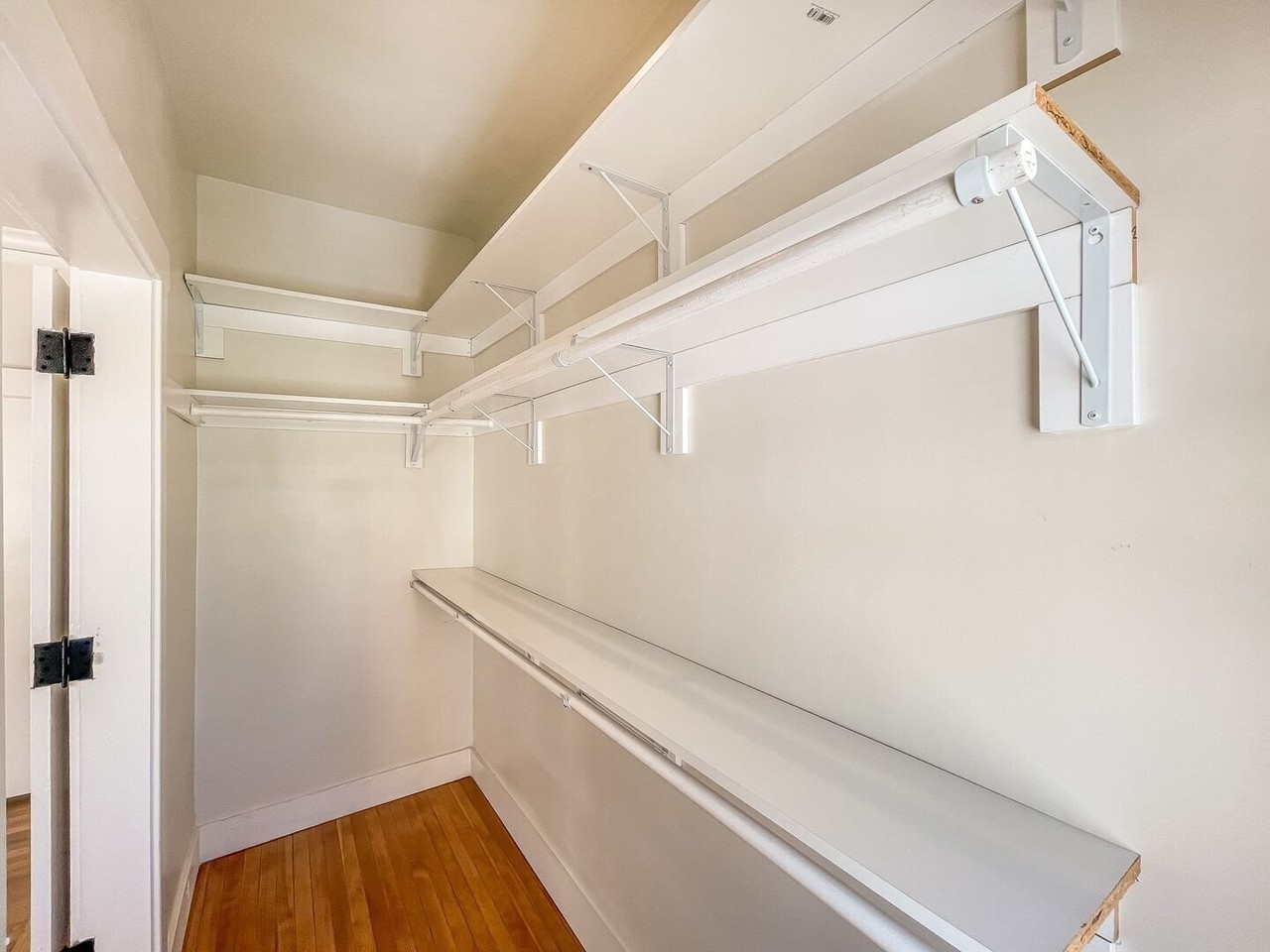 333 Park View Ter #11 - Photo 7 of 18